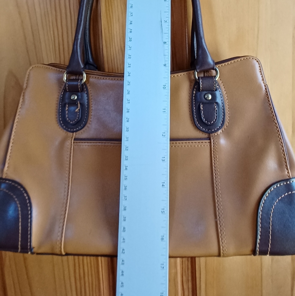 🎯 SOLD! - Nine West Vegan Leather Bag. Size 13x8" EUC! - Picture 14 of 16